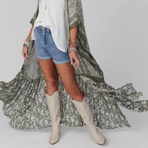 Mossy Maxi Free Flow Paisley Duster Kimono - Picture 1 of 6